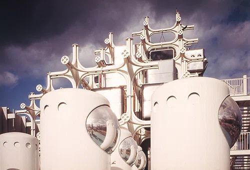 メタボリズムを体現したパビリオンの写真