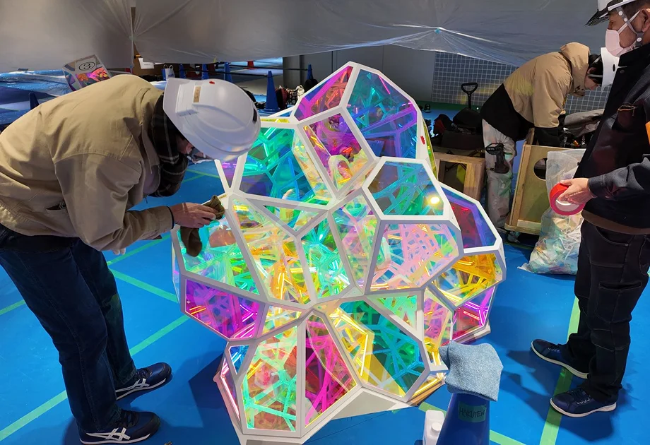 展示ブース施工中の写真